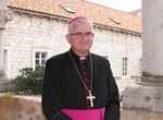 Biskup Mate Uzinić s povjerenicima i članovima vijeća HBK za život i obitelj